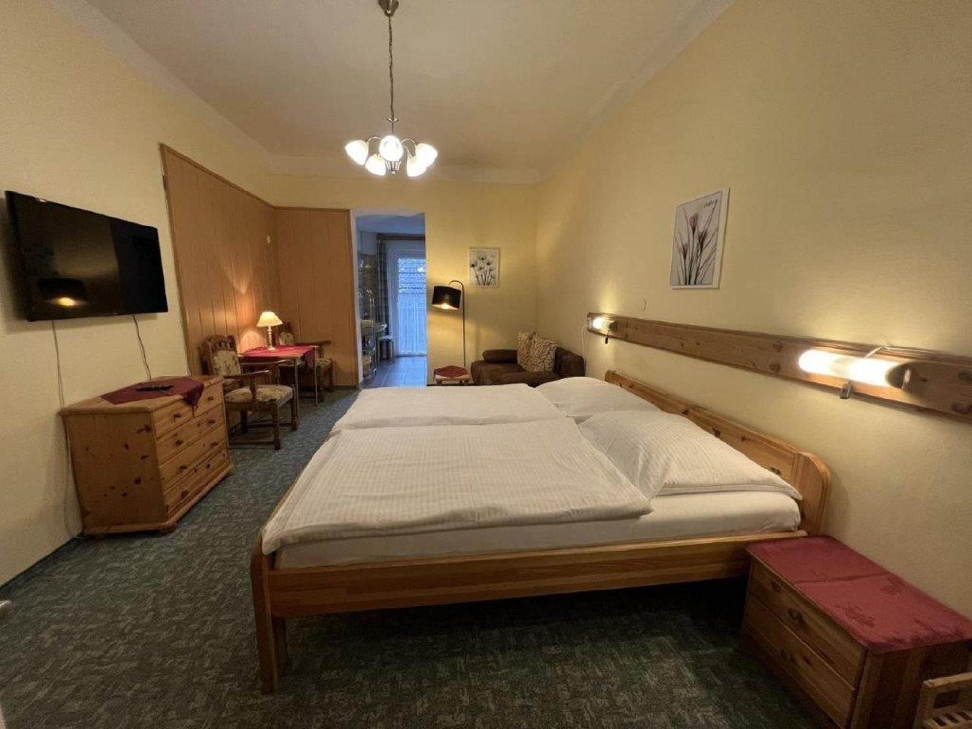 Pension Am Lackenbach Langau Buitenkant foto